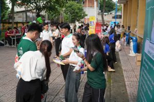 Chương Trình Thăm Khám Răng Miệng Miễn Phí Cho Sinh Viên Đại Học Giao Thông Vận Tải