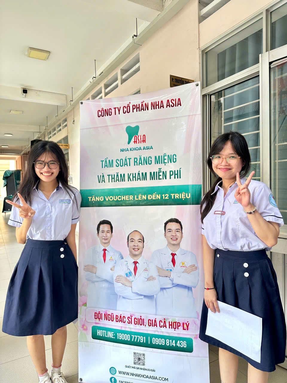 Có thể là hình ảnh về một hoặc nhiều người, bệnh viện và văn bản cho biết 'CÔNG TY CỔ PHẦN NHA ASIA ASIA NHA KHO ASIA TẦM SOÁT RĂNG MIỆNG VÀ THĂM KHÁM MIỄN PHÍ TẶNG VOUCHER LÊN ĐẾN 12 TRIỆU ĐỘI NGŨ BÁC SĨ SĨ GIỎI, GIÁ CẢ HỢP LÝ HOTLINE: 19000 77791 0909 814 814436 436 WWW.NHAKHOAASIA.C'